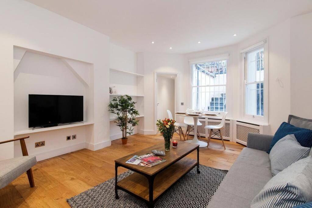 Charming Stylish One-Bedroom Apartment Londra Exterior foto