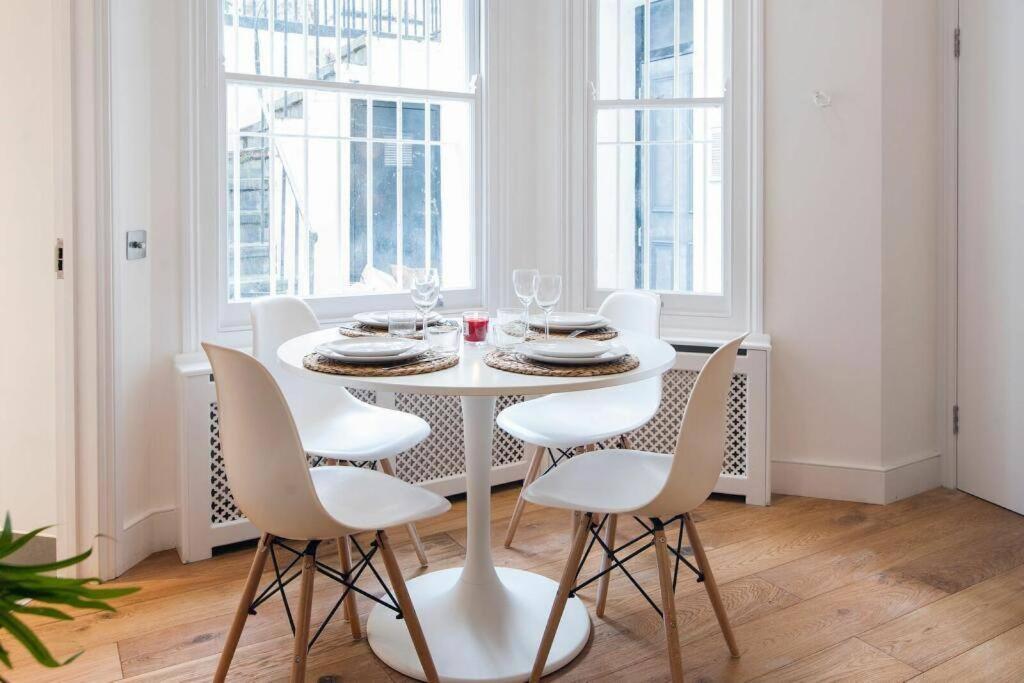 Charming Stylish One-Bedroom Apartment Londra Exterior foto